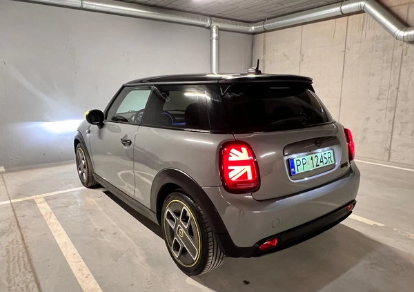 MINI Cooper cena 72900 przebieg: 61500, rok produkcji 2020 z Piła małe 436